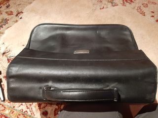 Maletín piel negra directivo by Samsonite