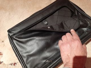 Maletín piel negra directivo by Samsonite