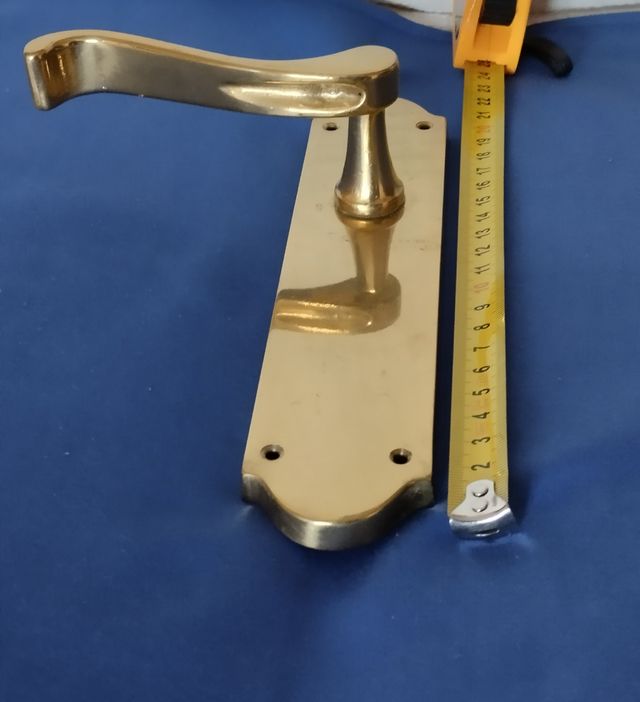 Manilla Picaporte dorado