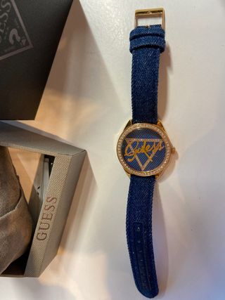 Reloj vaquero Guess