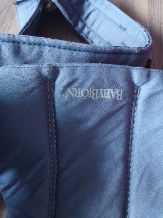mochila portabebes babyBörn SIN USO,