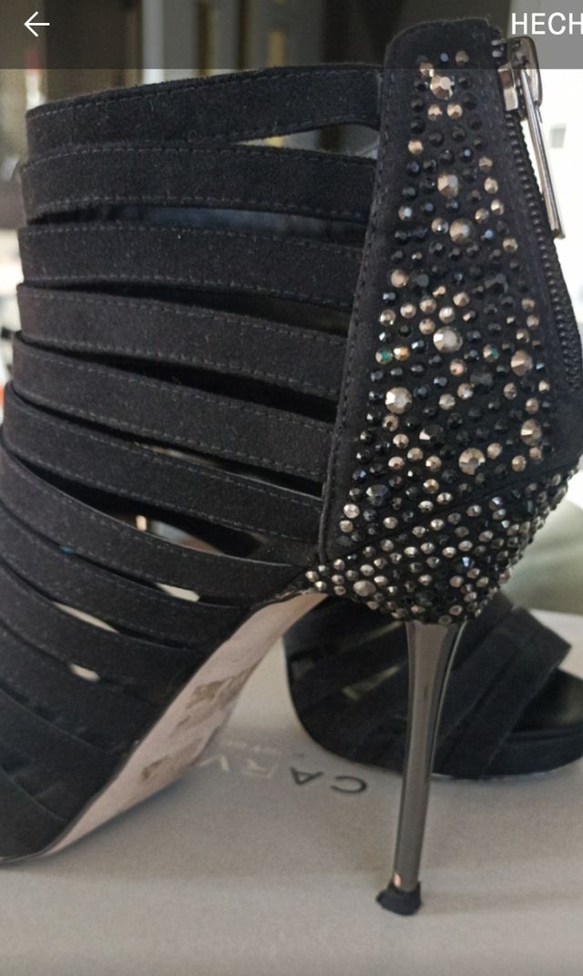 Botín verano abierto con tiras ante