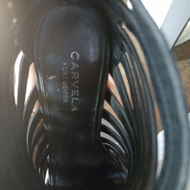 Botín verano abierto con tiras ante