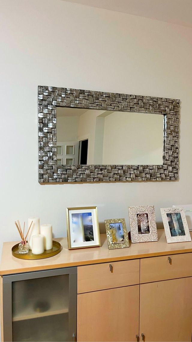 Vendo espejo decorativo plateado