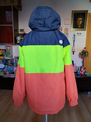 chaqueta impermeable 