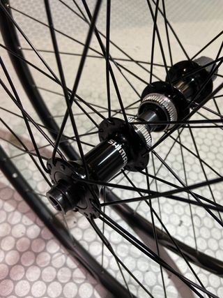 Ruedas SHIMANO RS171 disco center lock NUEVAS