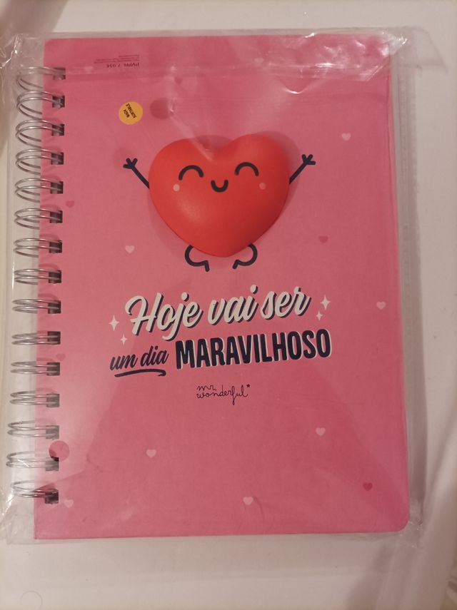 Libreta Mr. Wonderful en portugués