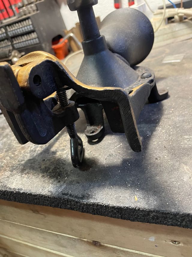 Antiguo molino/molinillo de café