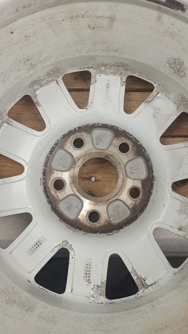 4 Llantas Originales Audi A4  15" ET45 - 5x112