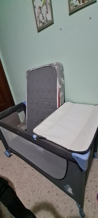 cuna de viaje marca KinderKraft