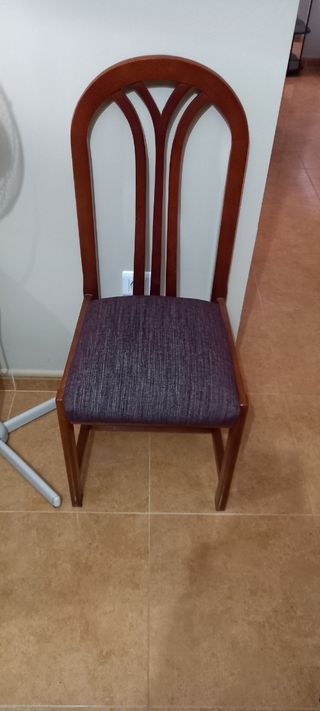 6 SILLAS DE COMEDOR 120€