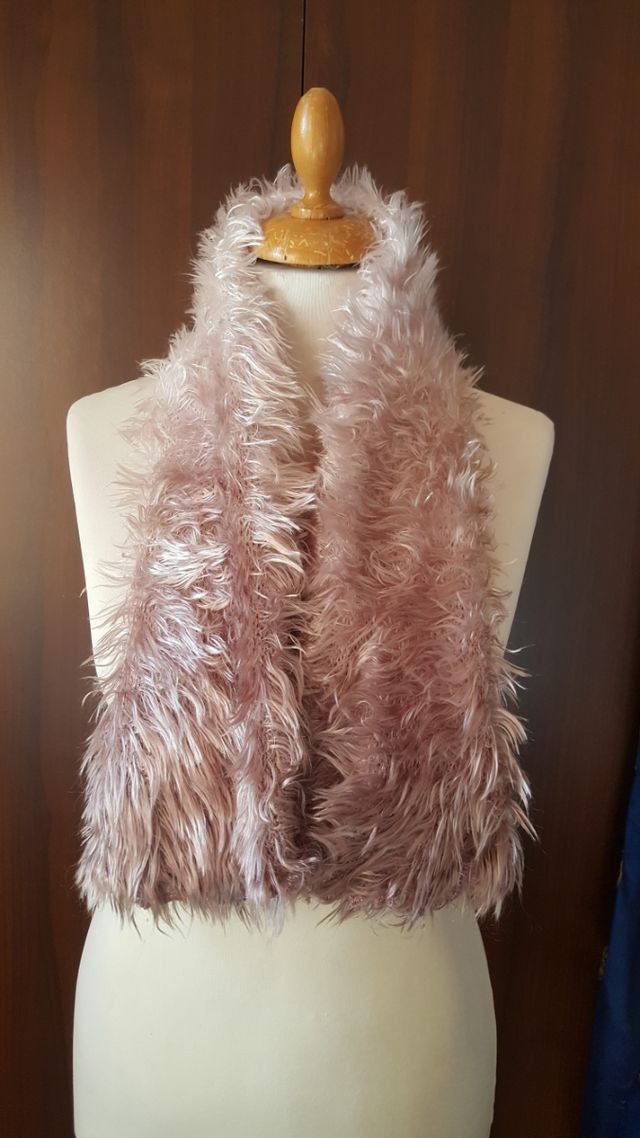 Sciarpa-copricollo a tubo effetto pelliccia