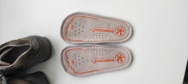 botitas biomecanics talla 21