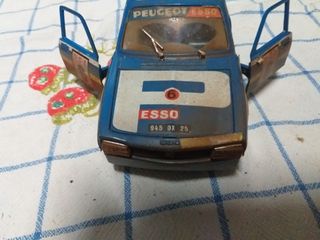 auto in ferro e di latta vintage polistil hongkong