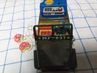 auto in ferro e di latta vintage polistil hongkong