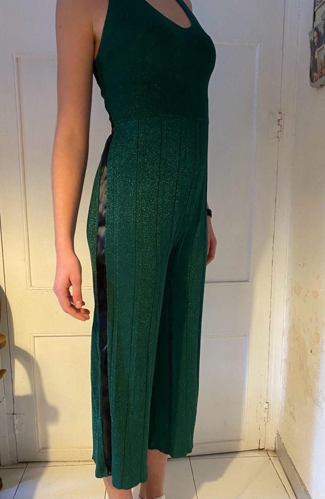 Mono verde brillante