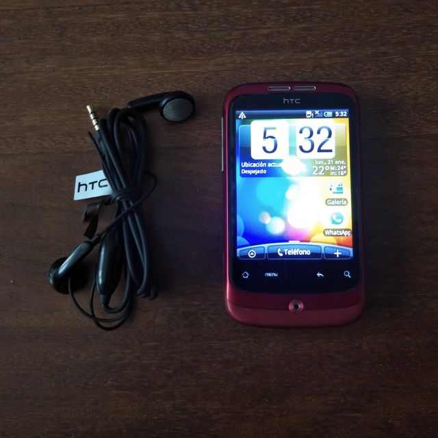 MOVIL HTC WILDFIRE