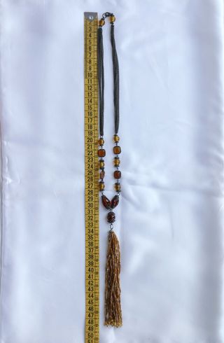 Collar cadena y abalorios