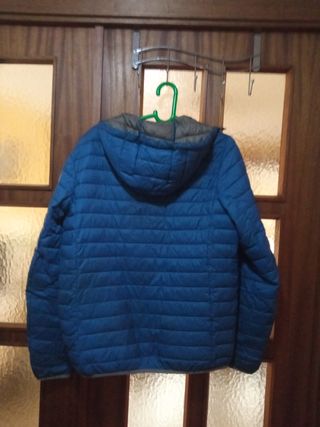 Chaqueta tipo bomber Hombre.Con capucha.