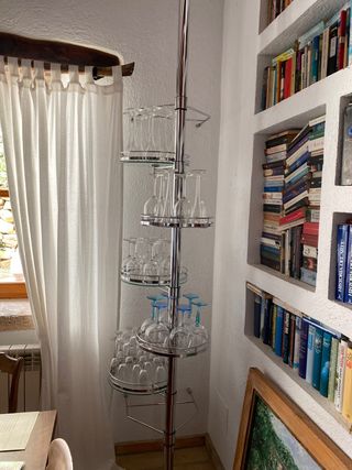 Estantería de acero inoxidable de diseño