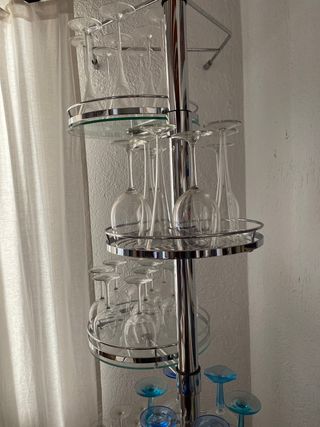 Estantería de acero inoxidable de diseño