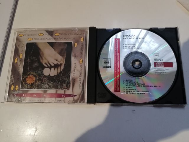 CD Shakira pies descalzos