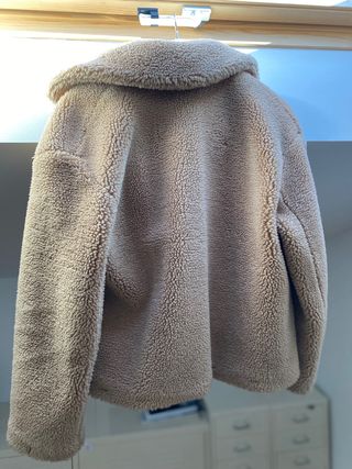 Cazadora Borrego Zara