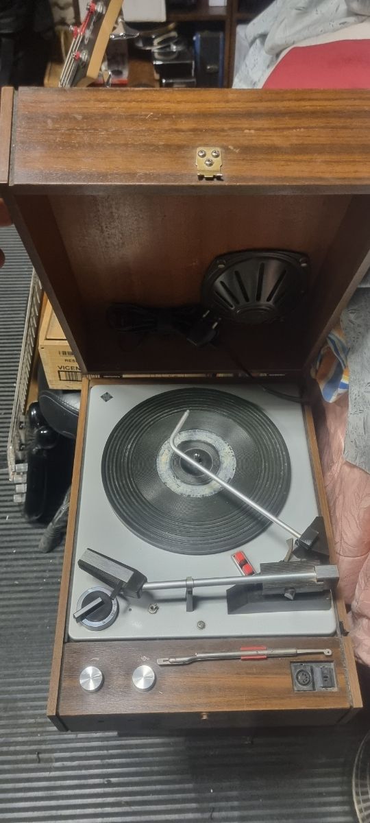 tocadiscos telefunken