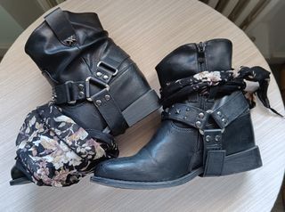 Botines de cuña
