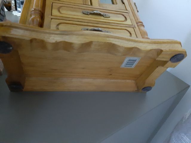 portagioielli  in legno