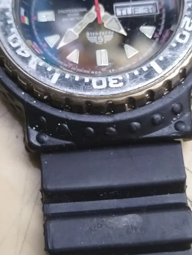 Reloj Stendardo inmersión 200 m