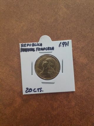 tres monedas de Francia céntimos franceses