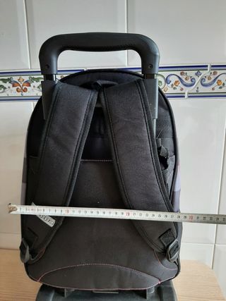 mochila con carrito
