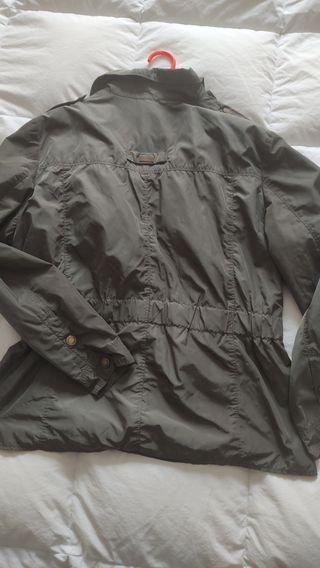 Chubasquero de mujer