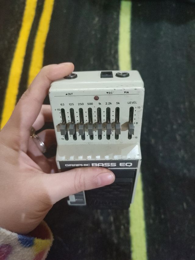 PEDALE IBANEZ GRAPHIC BASS EQ BE10