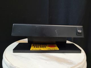 Detector billetes falsos