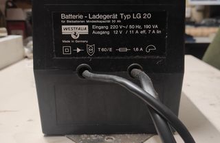 cargador de baterías 