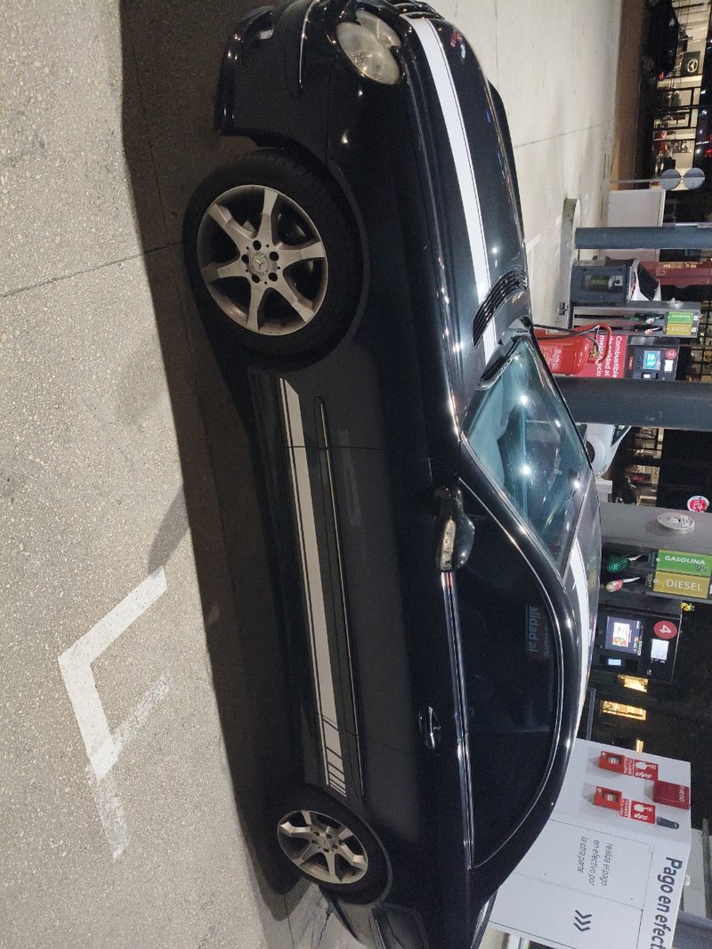 Mercedes-Benz  CLK 200 - foto 1