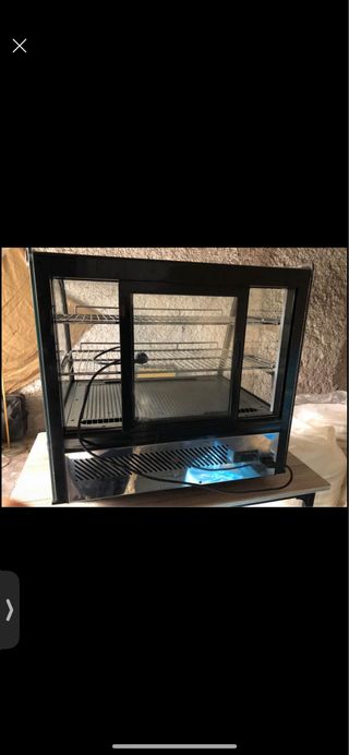 Vettinetta calda e vetrinetta fredda