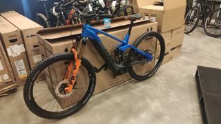 STEREO HYBRID 140 HPC ACTIONTEAM 750