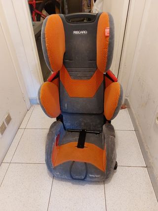 Silla de coche Recaro Young Sport. Grupo 2/3
