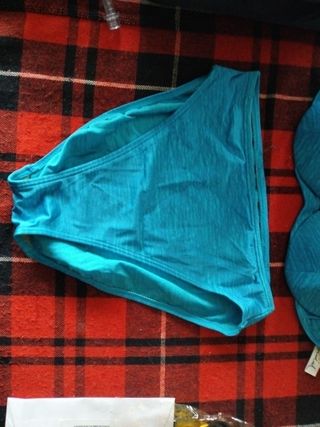 Espectacular bikini de Roidal