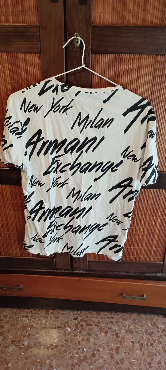 camiseta Armani talla S