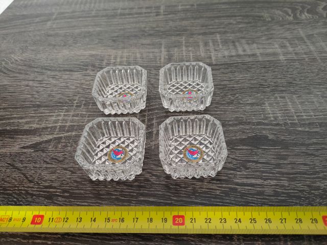 Colección de piezas de cristal