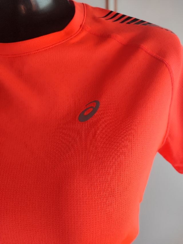 ✅Camiseta Asics de mujer