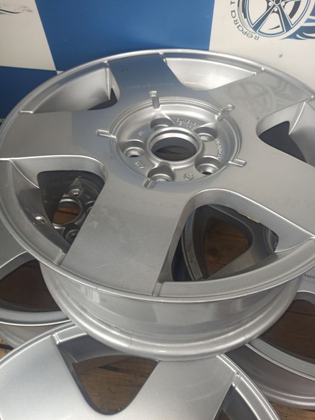 4 Llantas Originales Volkswagen - 6x15" - ET38