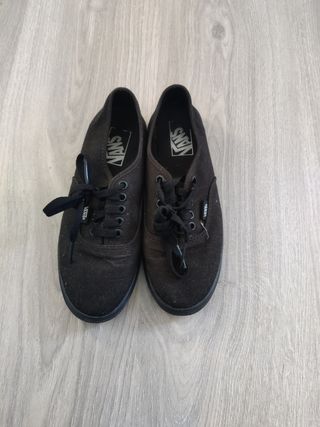 Vans negras talla 38