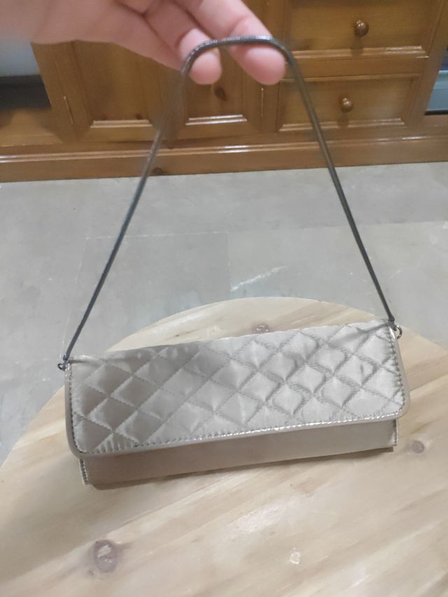Cartera de mano