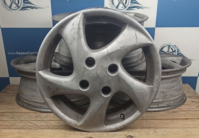 4 Llantas Peugeot Sirocco - 6x15" - PCD 4x108
