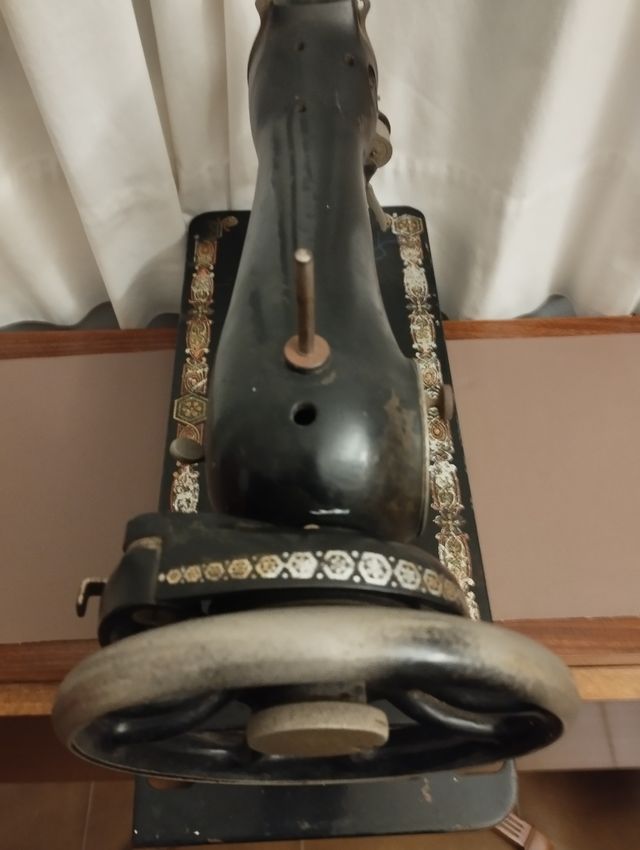 Máquina de coser antigua